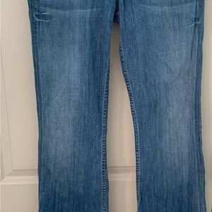 Women’s Jeans